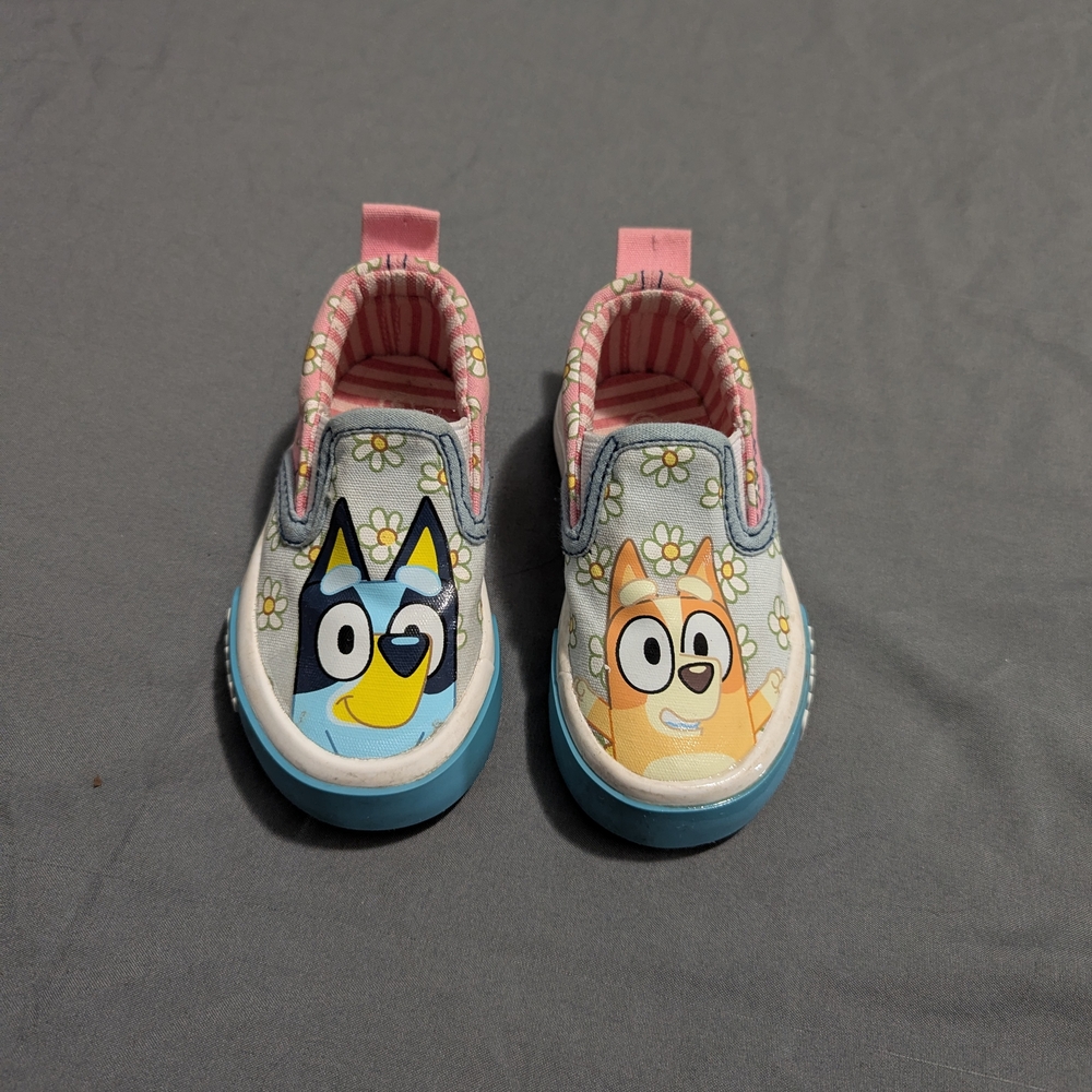 Bluey Slip-On Sneakers Size 5c Toddler 5